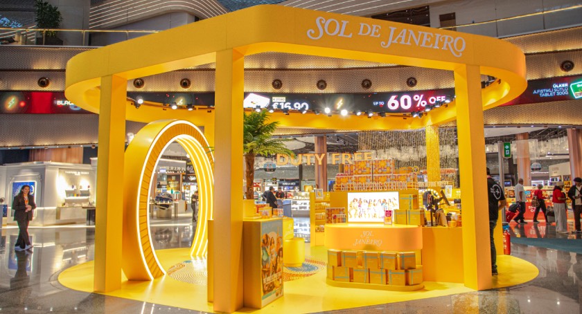 Sol de Janeiro Hosts Holiday Pop-Up at Istanbul Airport